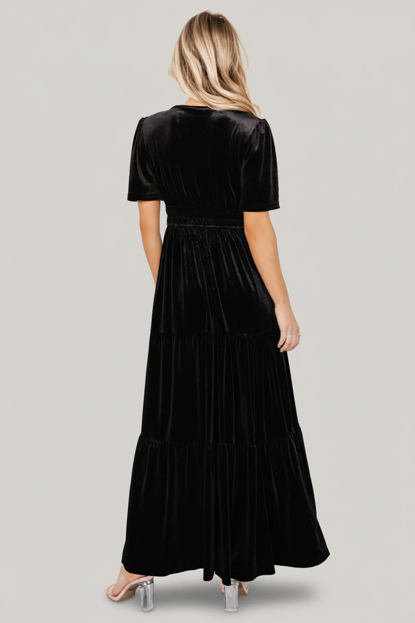 Artemis Velvet Maxi Dress | Black - Image 6