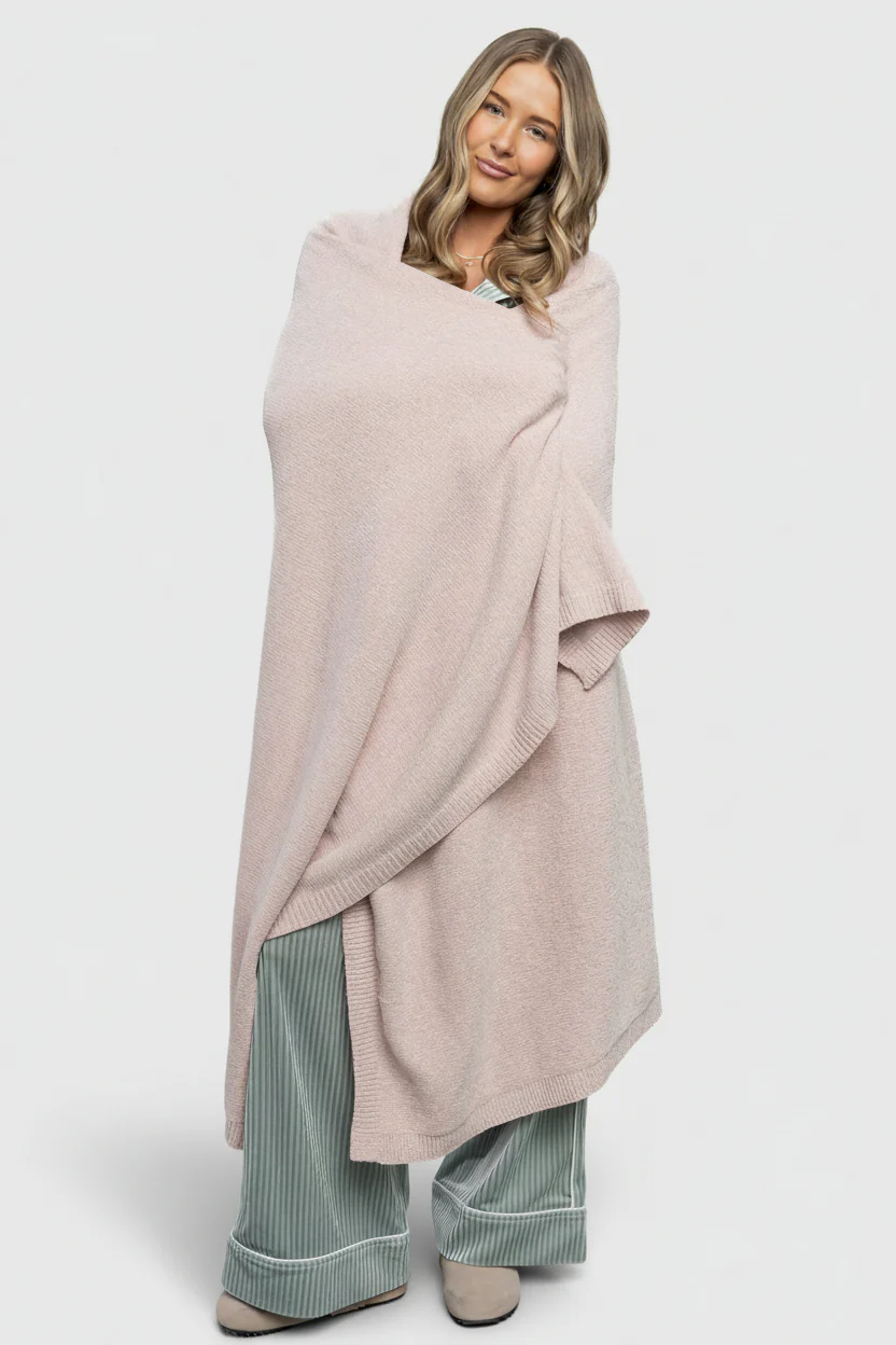 Chrissy Throw Blanket | Pale Blush - Image 3