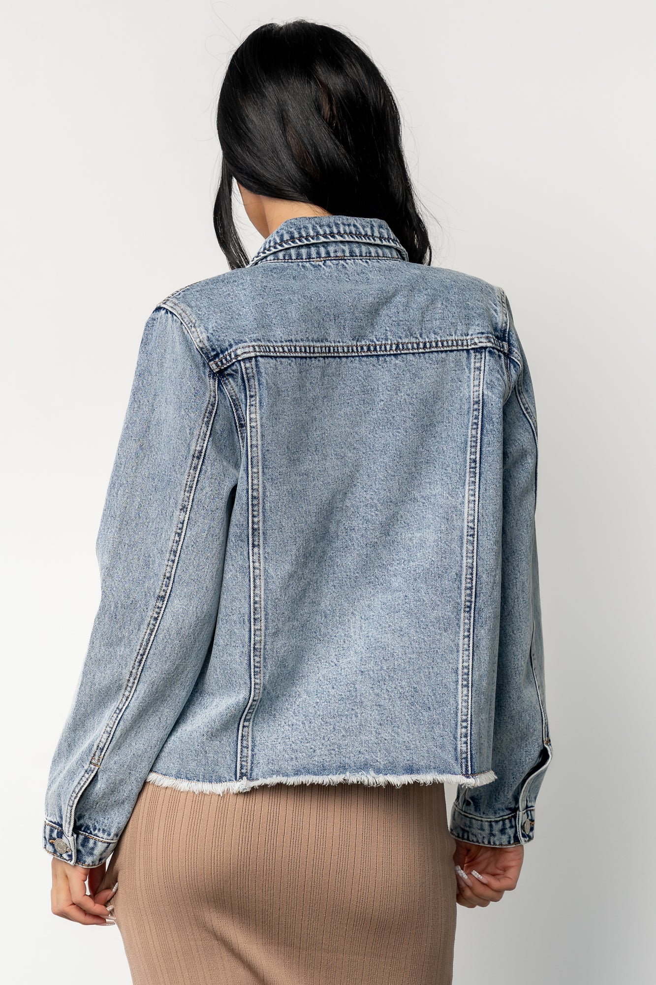 Devon Denim Jacket | Light Wash - Image 6