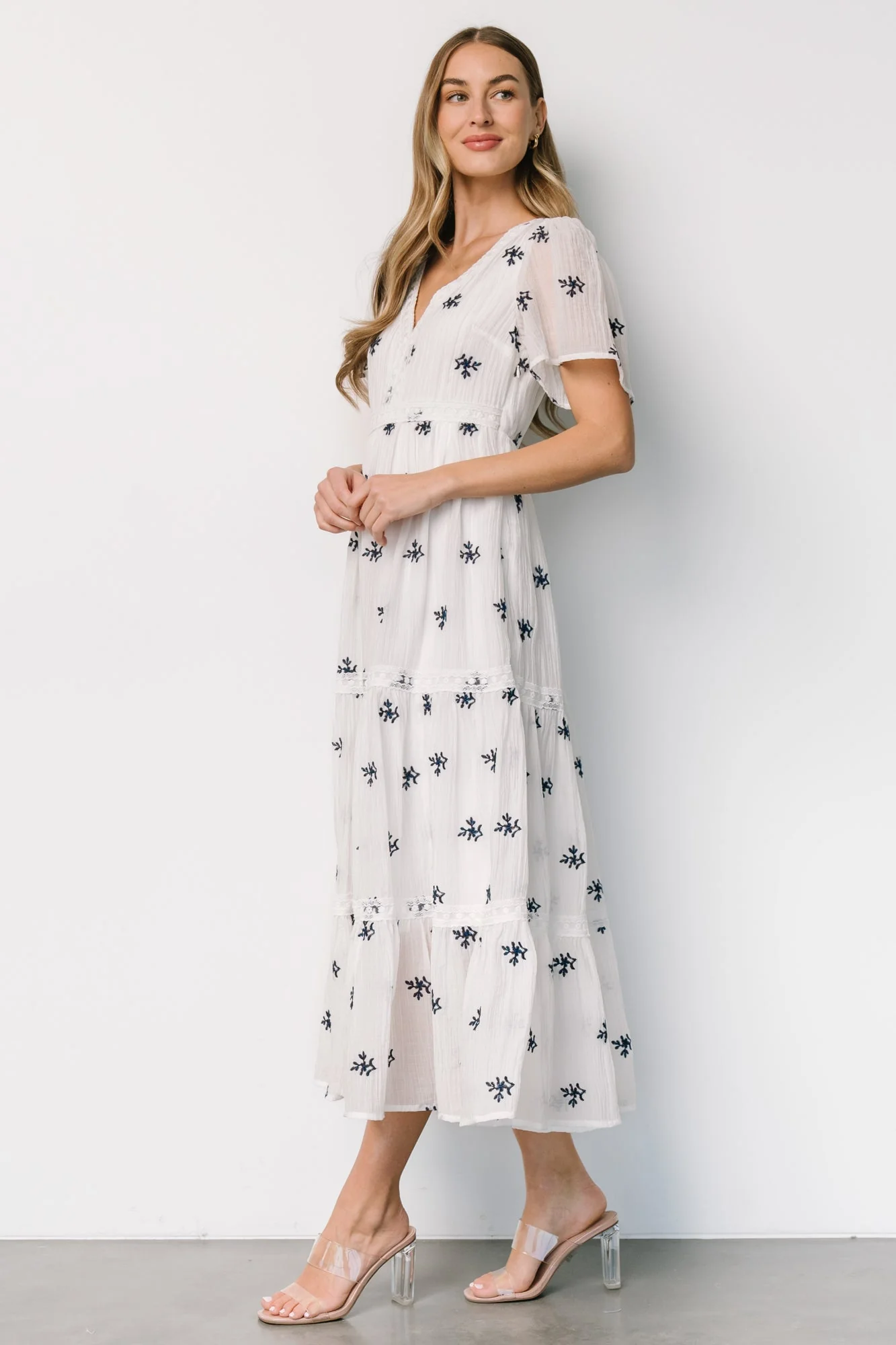Jesenia Embroidered Dress | Off White + Navy - Image 4