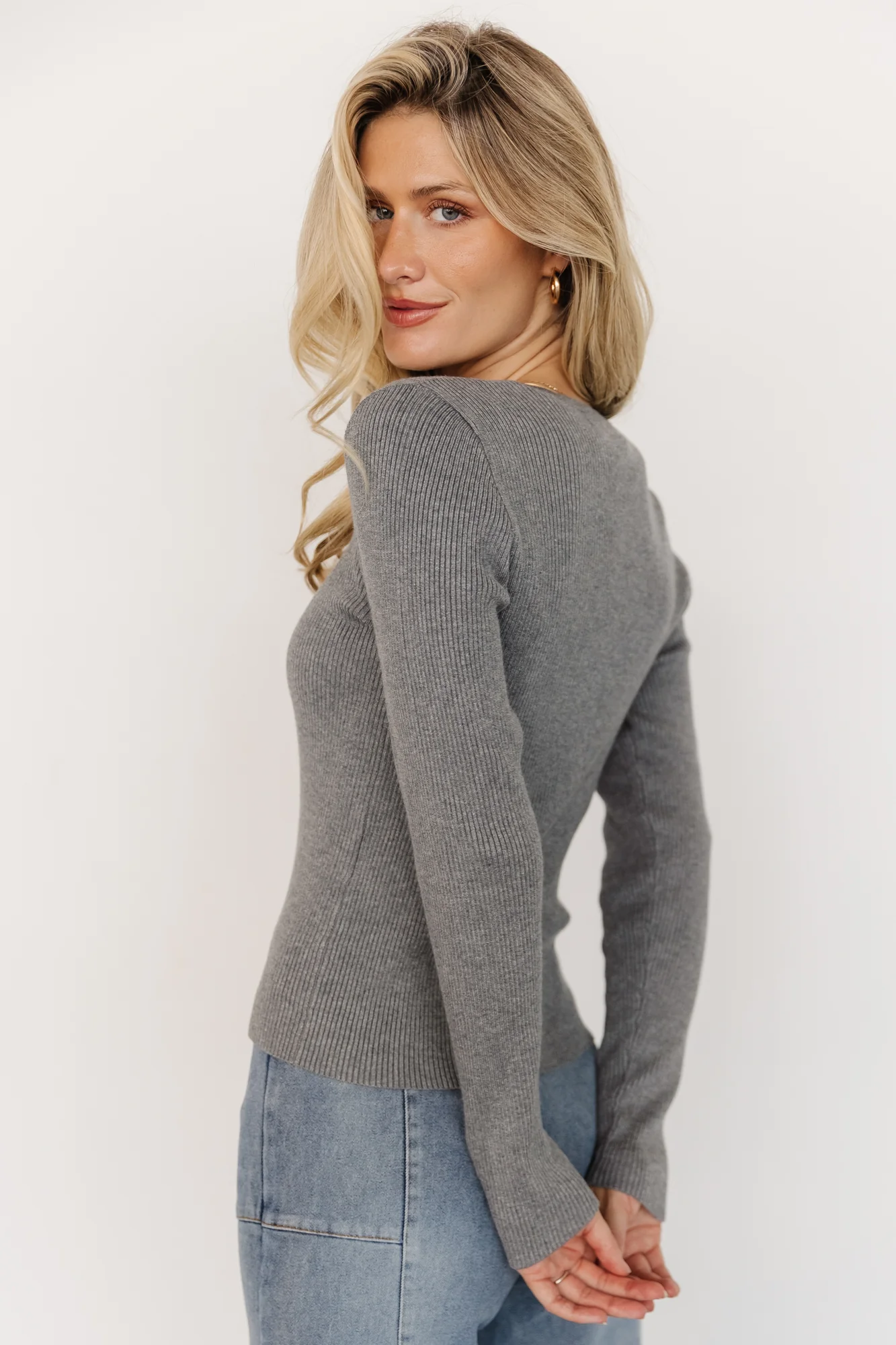 Leo Ribbed Henley Top | Gray - Image 6