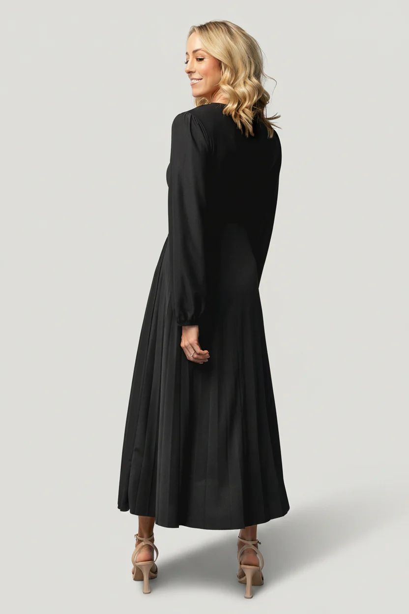 Lynda Pleated Midi Dress | Black - Image 4