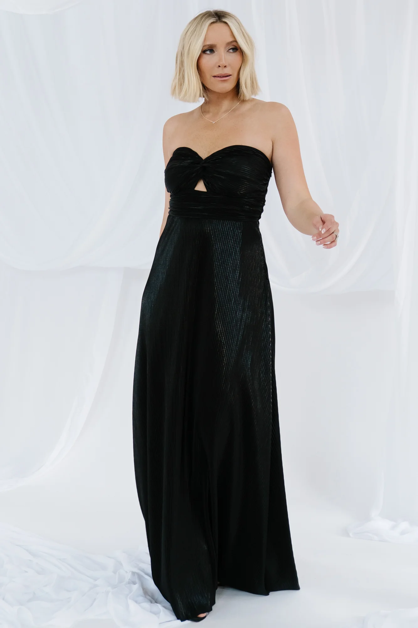 Seraphine Pleated Strapless Gown | Black - Image 4