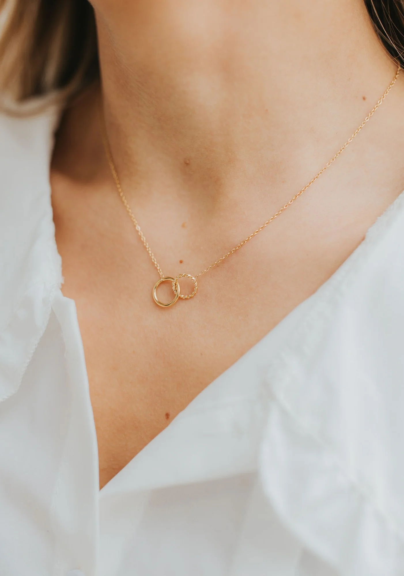 The Mia Necklace - Image 3